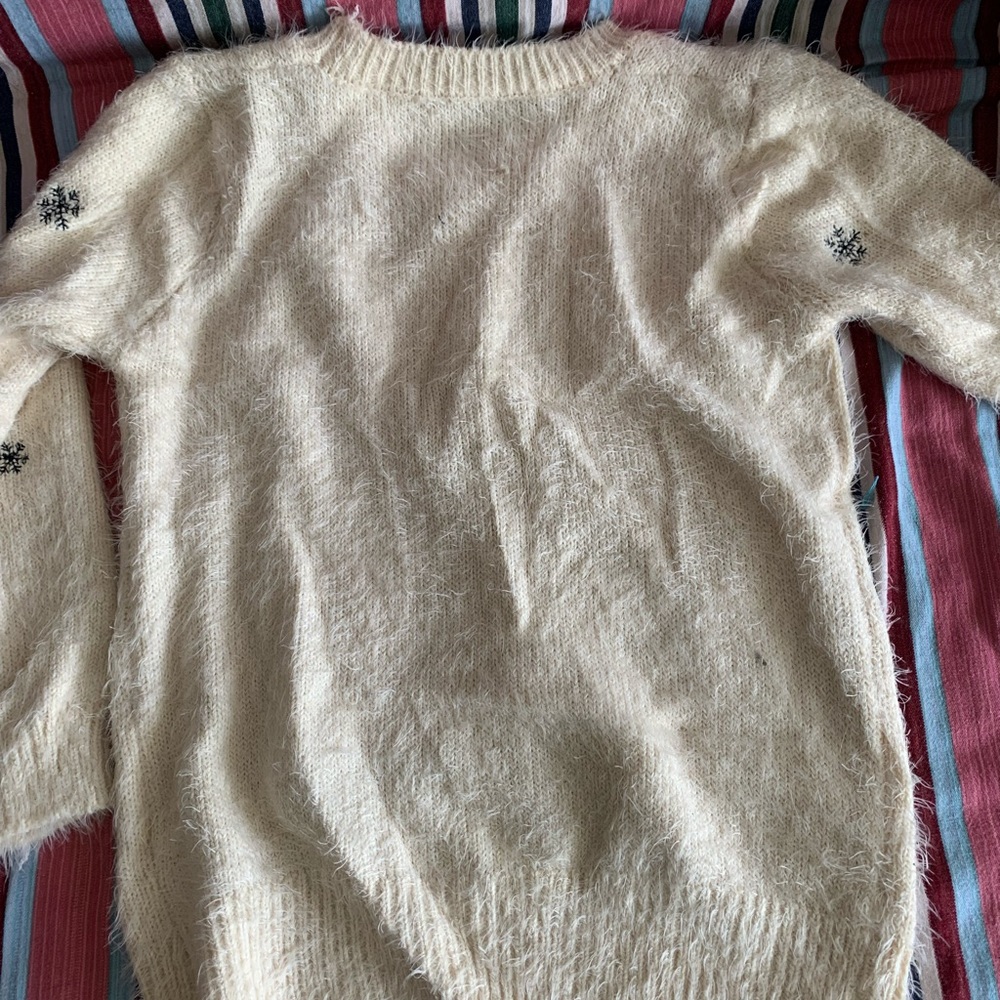 Sweater - Picture 3 of 3